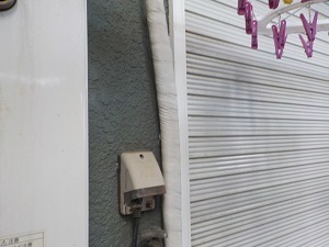 サッシ際 施工前TAP.jpg