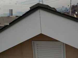 Mさま 破風 施工前.jpg